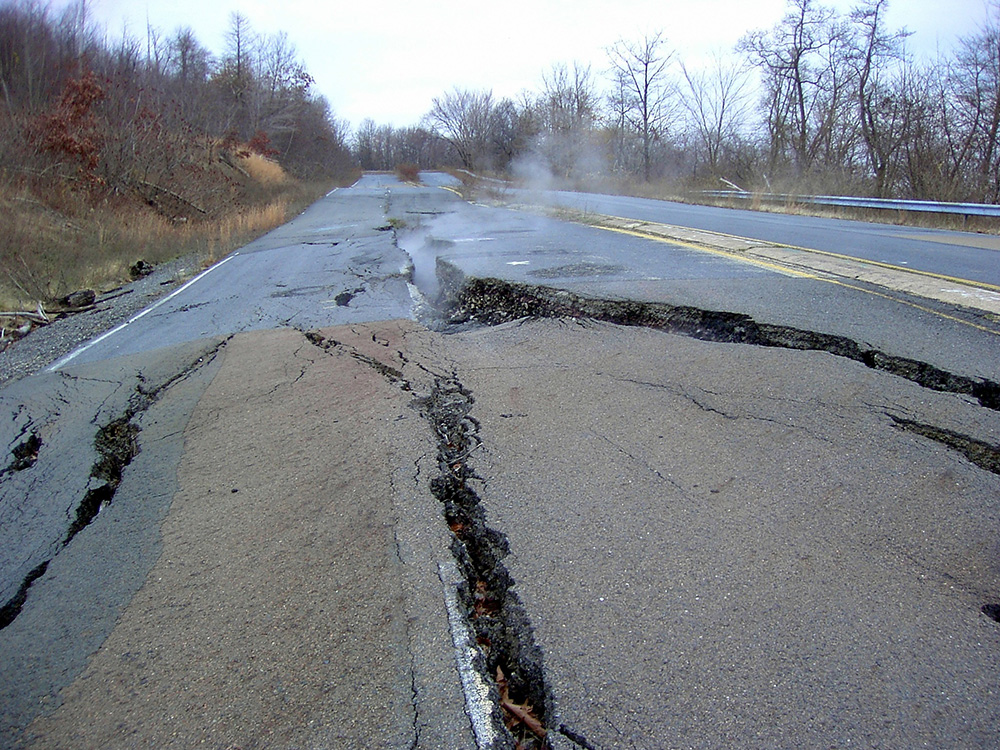 road-crack.jpg