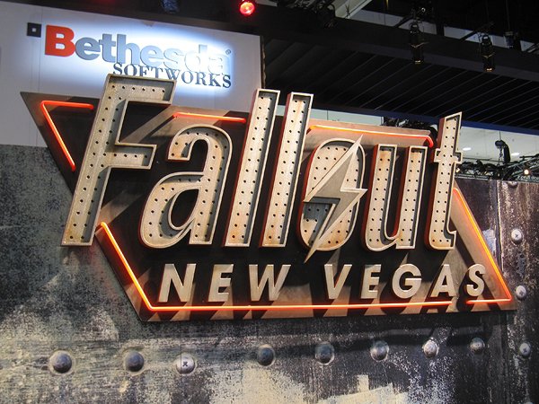 Fallout: New Vegas E3 booth - outside booth