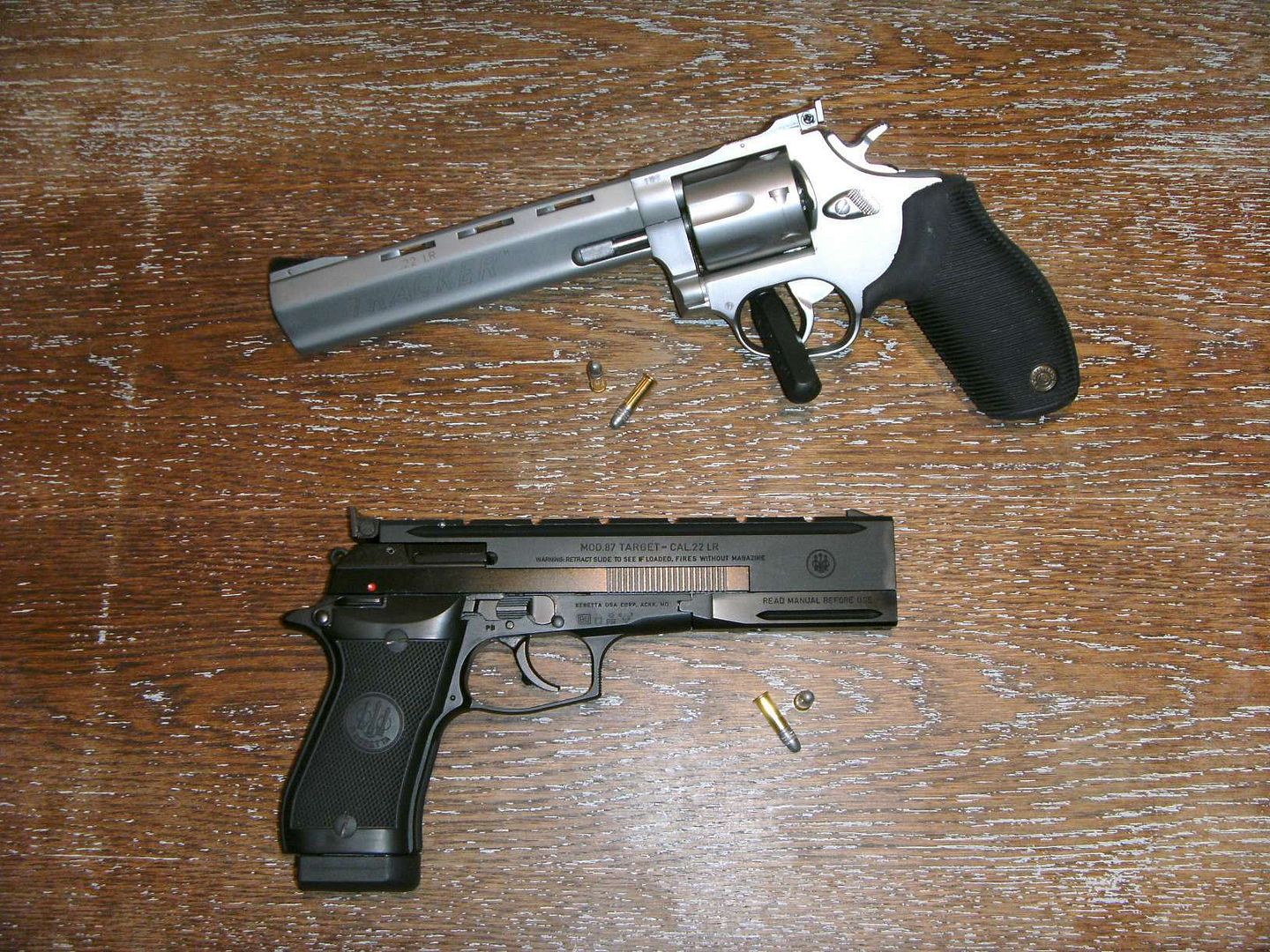 Handguns_04-04-2010_22LR-03.jpg