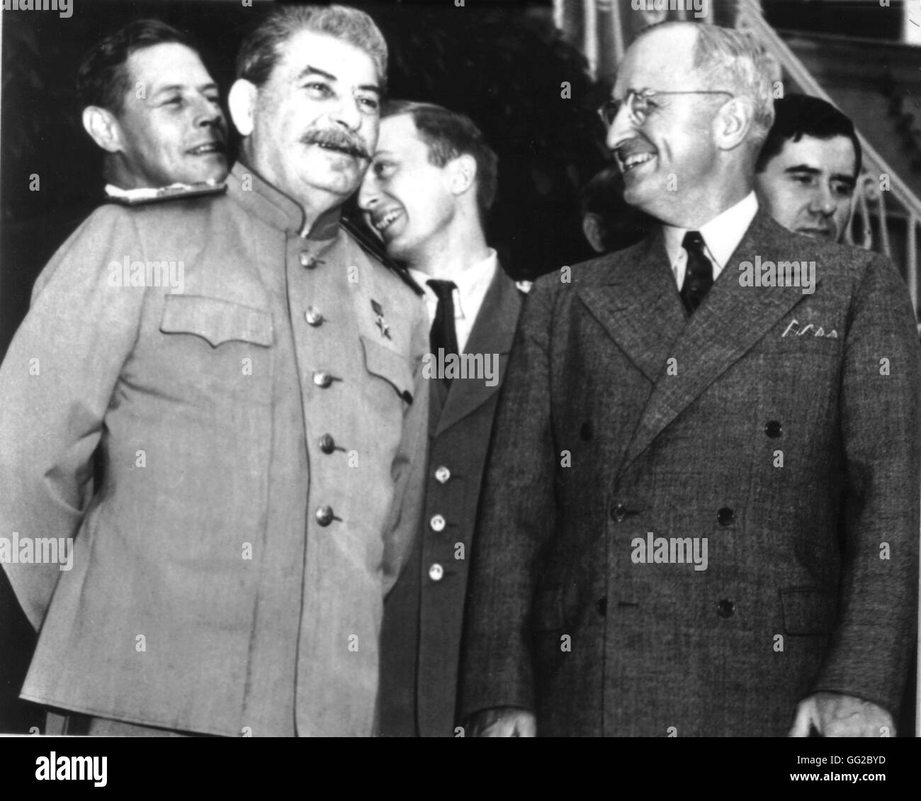 potsdam-conference-truman-stalin-and-churchill-november-1945-second-GG2BYD.jpg