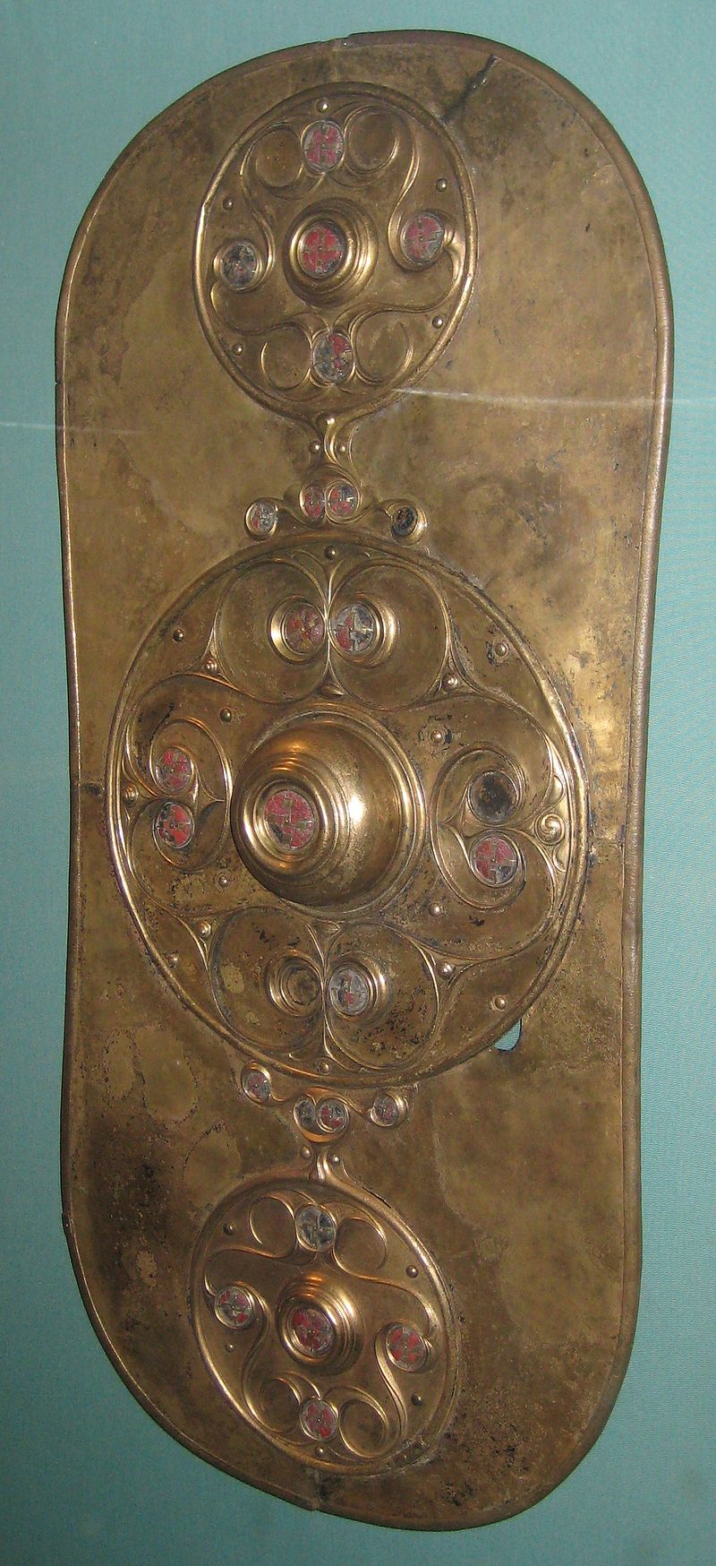 800px-British_Museum_Battersea_Shield.jpg