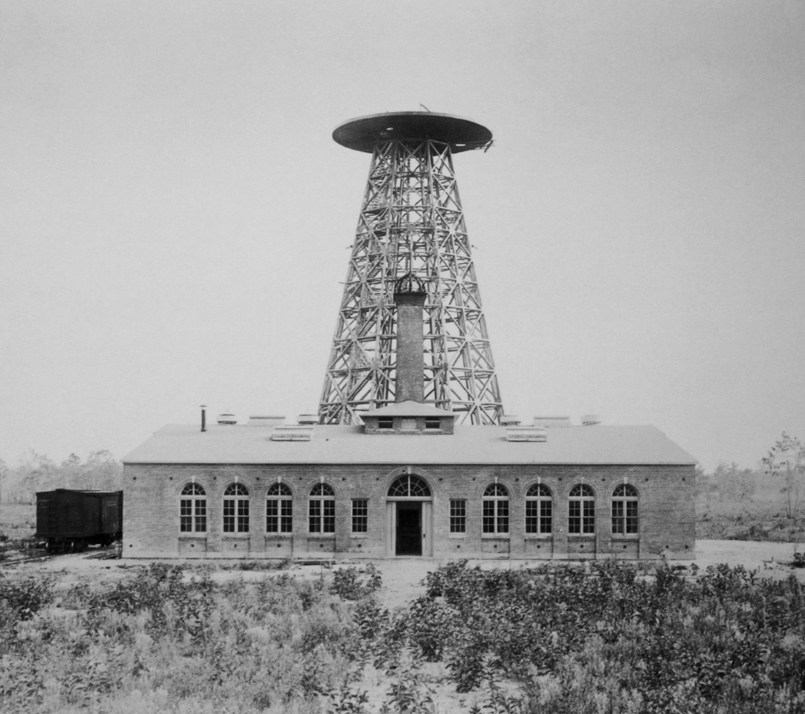 Wardenclyffe_Tower.jpg