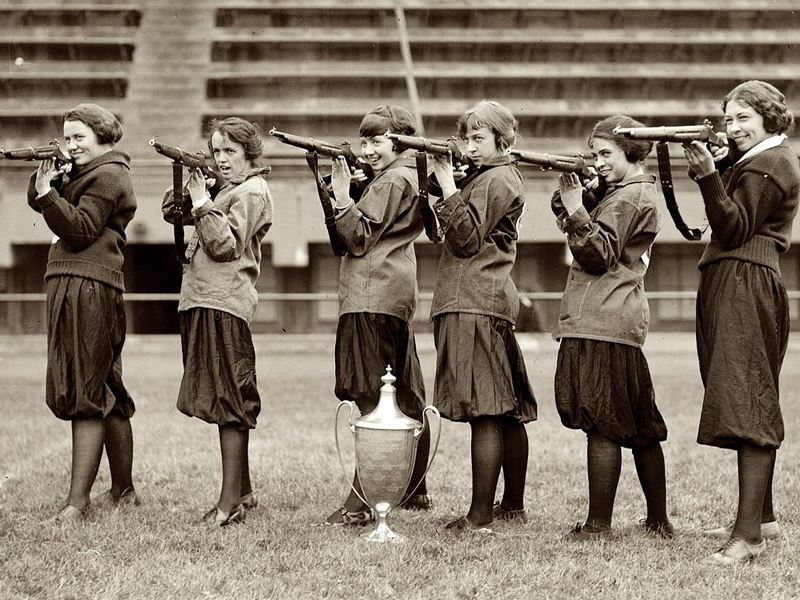 FemaleGunTeam-1.png