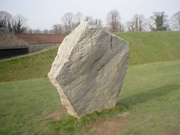 avebury-diamond-stone-l.jpg